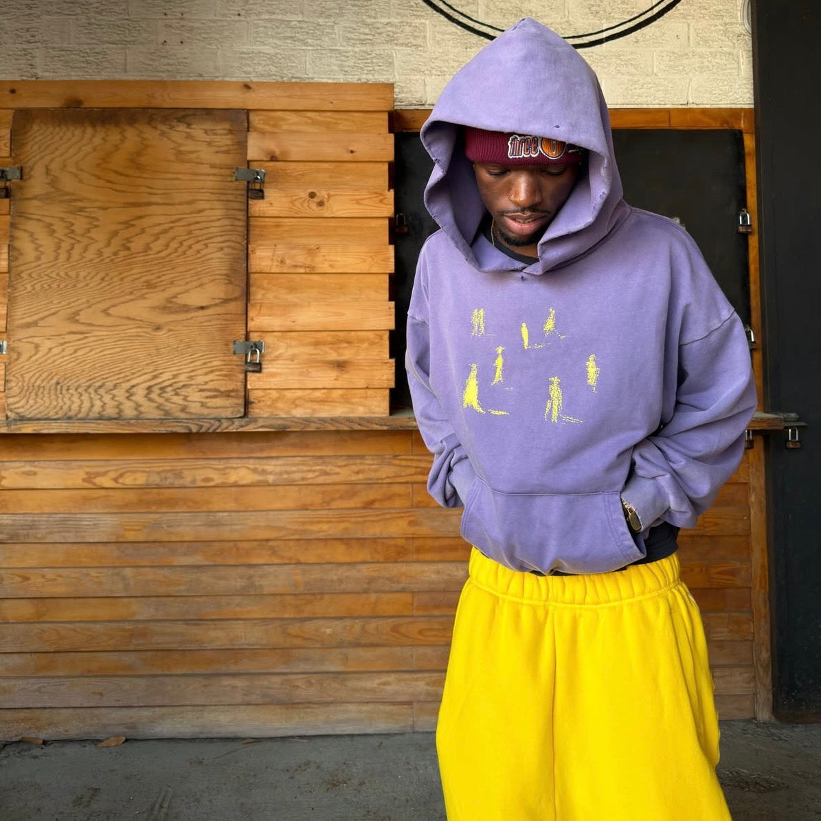 Hitori hood